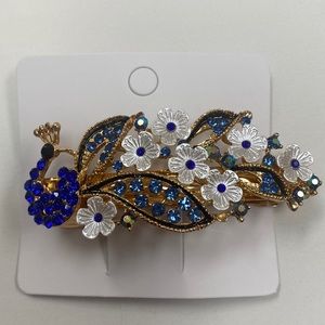 Flower & Peacock clip